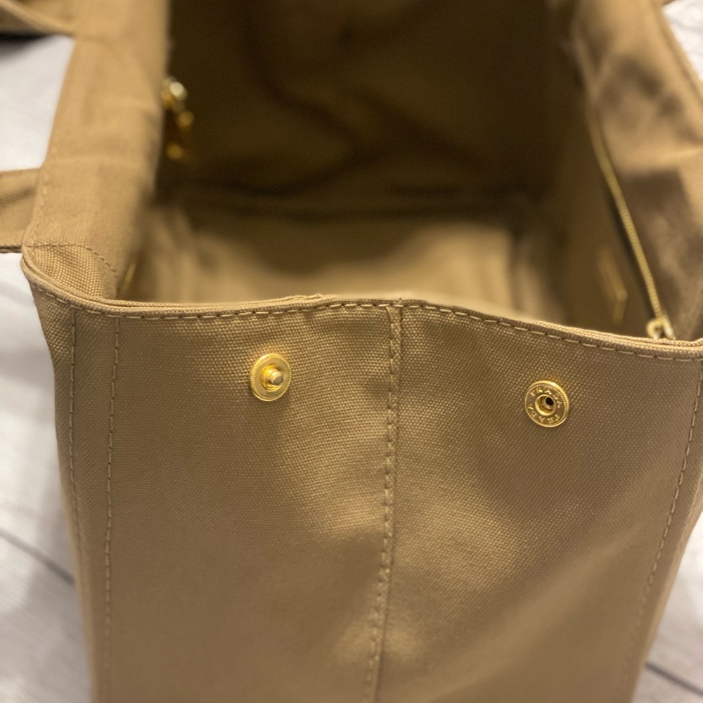 Prada linen shopping bag 13X8x. Good condition. Very clean  Tan.  Side pockets - Picture 12 of 16